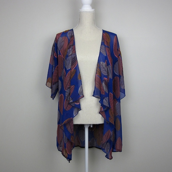LuLaRoe Tops - LuLaRoe Monroe kimono